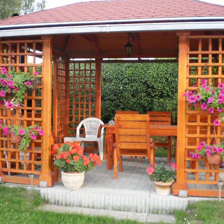 Apartman Orlik Nad Vltavou ภายนอก รูปภาพ